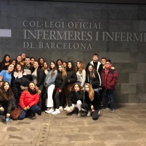 2019-12-18 Els alumnes de CAI visiten el Col·legi de Infermeria de Barcelona
